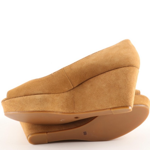 SOLD Michaels Kors Caramel suede peeptoe wedges - Picture 3 of 5